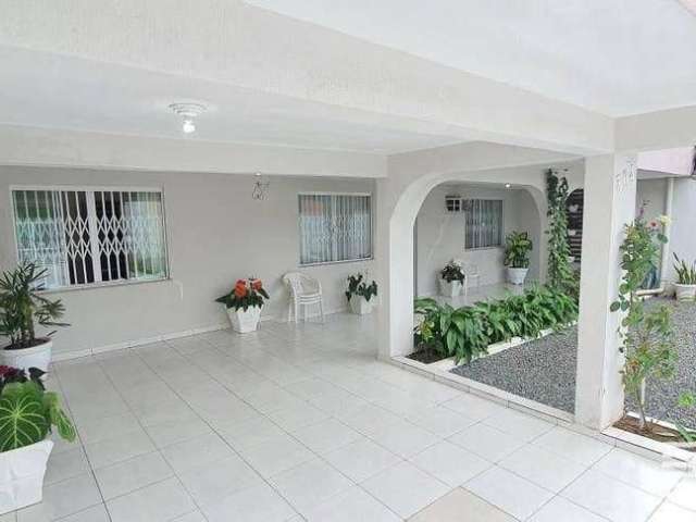 Casa - 3 Qt - Amplo Quintal - São Judas - Itajaí/SC