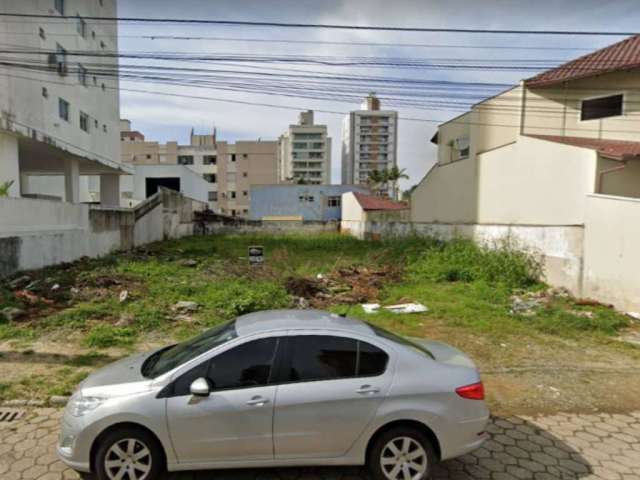 Terreno - 647 m² - Aceita Permuta - Vila Operária - Itajaí/SC