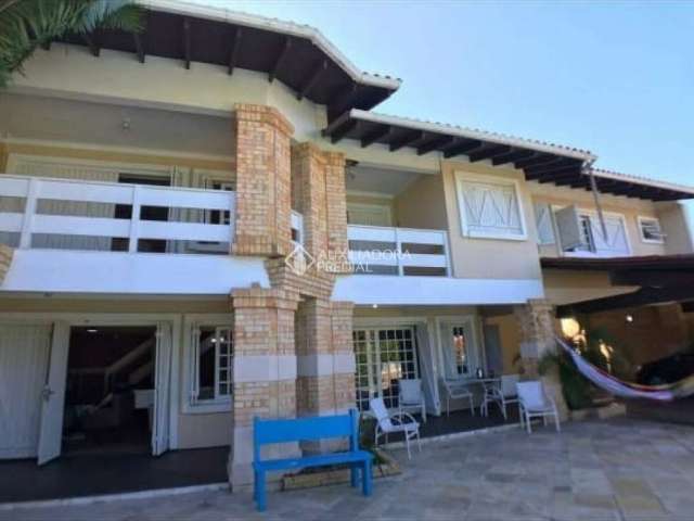 Casa com 3 quartos à venda na Panapana, 892, Atlântida, Xangri-Lá, 236 m2 por R$ 1.490.000