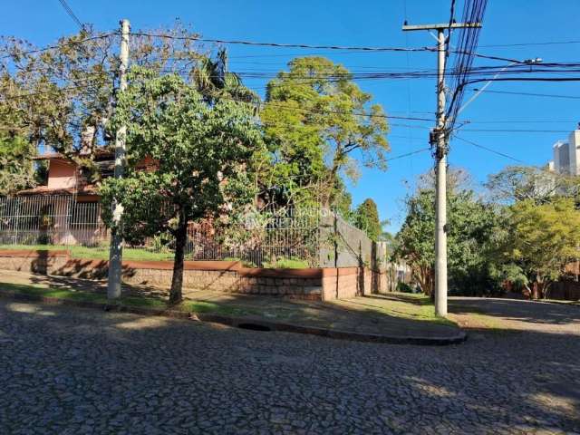 Casa com 4 quartos à venda na Rua Itapitocaí, 725, Cristal, Porto Alegre, 365 m2 por R$ 1.599.000