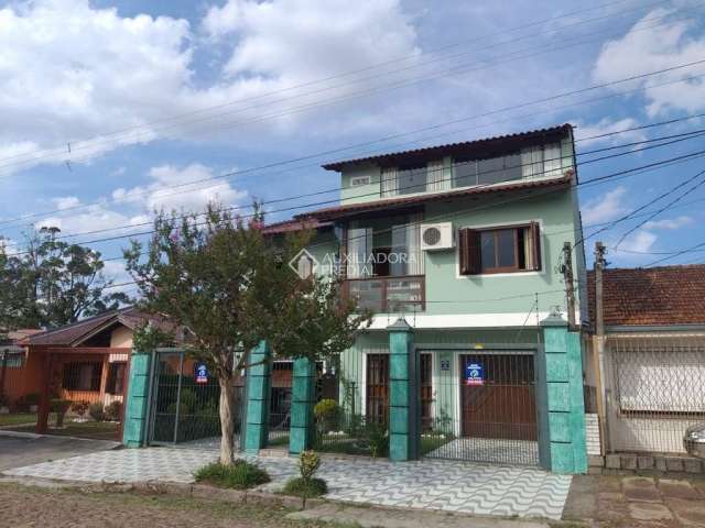 Casa com 5 quartos à venda na Rua Doutor Telmo Vergara, 554, Partenon, Porto Alegre, 331 m2 por R$ 1.199.000