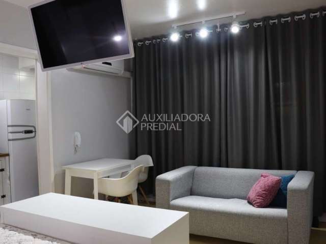 Apartamento com 1 quarto à venda na Rua Mucio Teixeira, 90, Menino Deus, Porto Alegre, 27 m2 por R$ 195.800