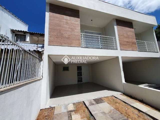 Casa com 2 quartos à venda na Rua Armando Czamanski, 50, Ipanema, Porto Alegre, 137 m2 por R$ 470.000