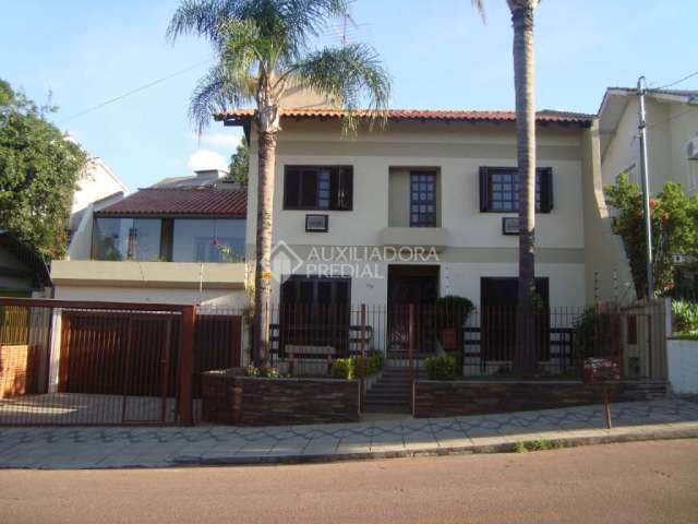 Casa com 3 quartos à venda na Rua Emílio H. Dexheimer, 99, Jardim América, São Leopoldo, 210 m2 por R$ 700.000