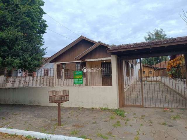 Casa com 3 quartos à venda na Rua Pedro Marcelino da Silva, 380, Scharlau, São Leopoldo, 70 m2 por R$ 216.000