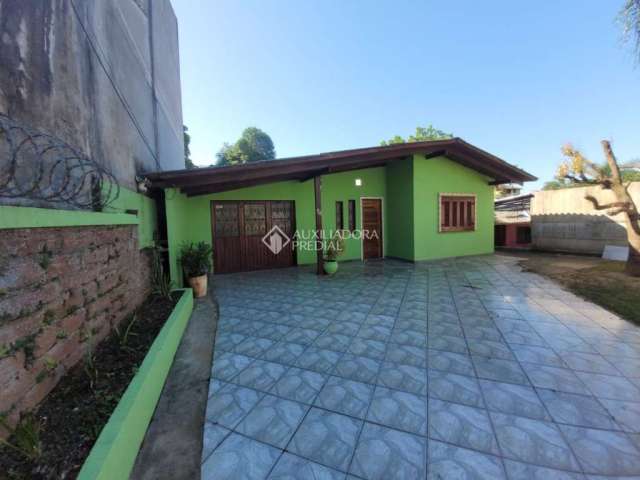Casa com 3 quartos à venda na Rua Doutor Wilson Félix Vieira, 54, Feitoria, São Leopoldo, 153 m2 por R$ 490.000