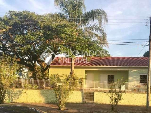 Casa em condomínio fechado com 3 quartos à venda na Rua Suíça, 55, Pinheiro, São Leopoldo, 135 m2 por R$ 860.000