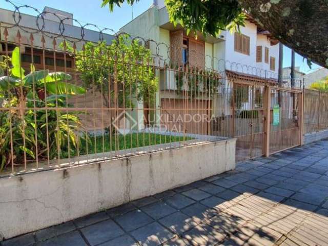 Casa em condomínio fechado com 3 quartos à venda na Avenida Benno Mentz, 1689, Vila Ipiranga, Porto Alegre, 213 m2 por R$ 1.150.000