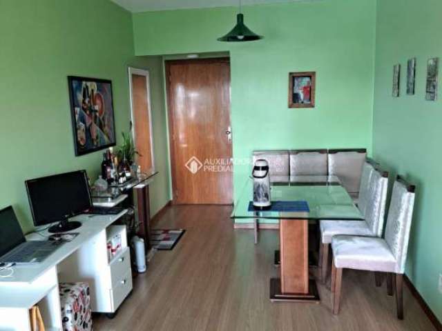 Apartamento com 2 quartos à venda na Avenida da Cavalhada, 3156, Cavalhada, Porto Alegre, 59 m2 por R$ 332.000