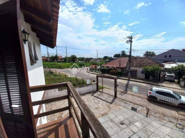 Casa com 3 quartos à venda na Estrada Aracaju, 29, Vila Nova, Porto Alegre, 200 m2 por R$ 850.000