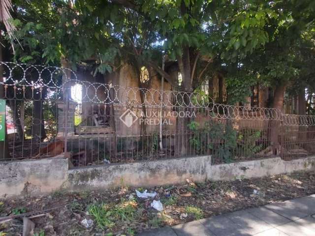 Terreno à venda na Avenida Doutor Carlos Barbosa, 1043, Medianeira, Porto Alegre, 363 m2 por R$ 1.500.000