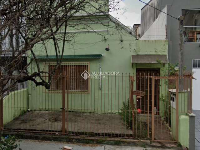 Casa com 2 quartos à venda na Rua Miguel Tostes, 662, Rio Branco, Porto Alegre, 110 m2 por R$ 814.000