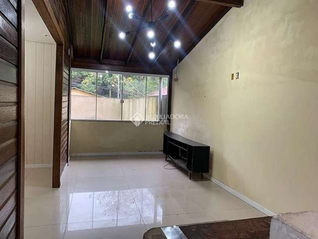 Casa com 2 quartos à venda na Rua General Rondon, 1426, Tristeza, Porto Alegre, 75 m2 por R$ 260.000