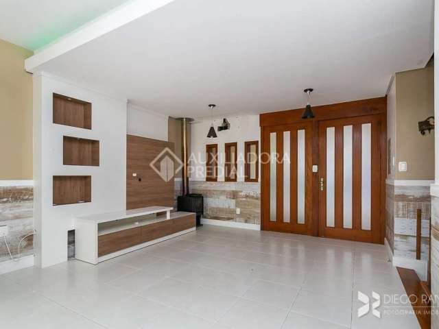 Casa em condomínio fechado com 4 quartos à venda na Rua Teresa Cristo, 102, Tristeza, Porto Alegre, 233 m2 por R$ 1.690.000