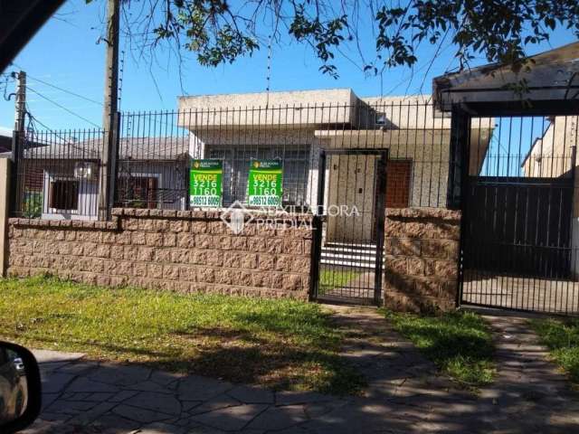 Casa em condomínio fechado com 3 quartos à venda na Rua Teotônia, 42, Camaquã, Porto Alegre, 120 m2 por R$ 500.000