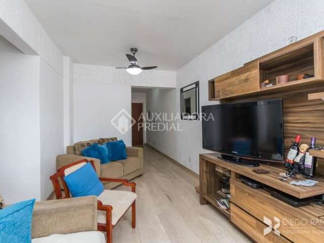 Apartamento com 3 quartos à venda na Avenida Guaíba, 3400, Vila Assunção, Porto Alegre, 86 m2 por R$ 266.000