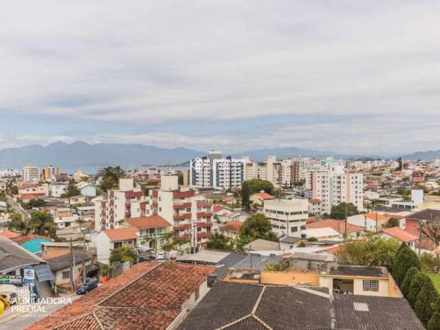 Apartamento com 1 quarto à venda na Rua Araci Vaz Callado, 1564, Canto, Florianópolis, 45 m2 por R$ 569.000