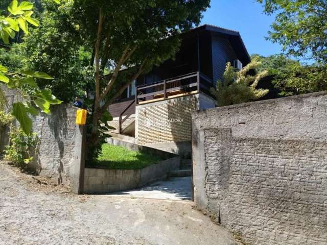 Casa com 2 quartos à venda na Servidão Batuel Cunha Neto, 280, Rio Tavares, Florianópolis, 98 m2 por R$ 690.000