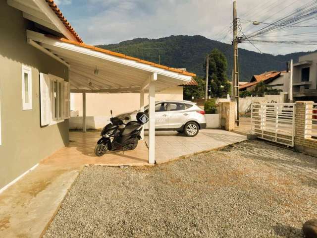 Casa com 3 quartos à venda na Servidão Ester Gonçalves, 58, São João do Rio Vermelho, Florianópolis, 150 m2 por R$ 545.000