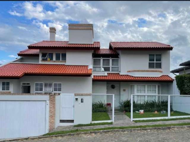 Casa com 3 quartos à venda na Rua Doutor Celso Nicodemus Lopes, 145, João Paulo, Florianópolis, 358 m2 por R$ 3.100.000