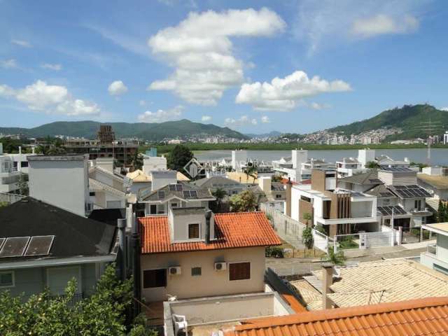 Casa com 5 quartos à venda na Rua Doutor Celso Nicodemus Lopes, 221, João Paulo, Florianópolis, 375 m2 por R$ 3.500.000