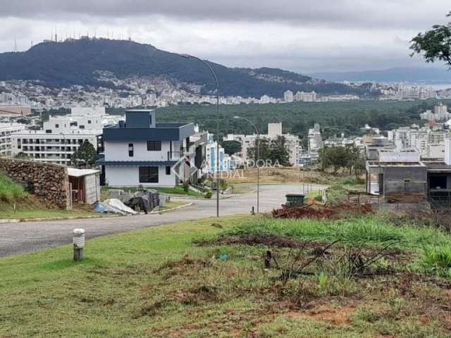 Terreno em condomínio fechado à venda na Rua Rodrigo Rampinelli Jeremias, 200, Itacorubi, Florianópolis, 480 m2 por R$ 1.074.000