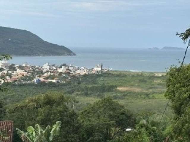 Terreno à venda na Estrada Rozália Paulina Ferreira, 4298, Pântano do Sul, Florianópolis, 164000 m2 por R$ 4.950.000