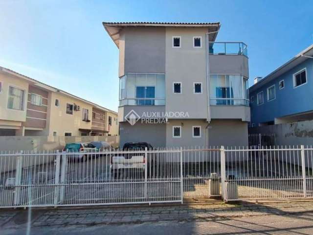 Cobertura com 3 quartos à venda na QUADRANGULAR, 567, Ingleses do Rio Vermelho, Florianópolis, 101 m2 por R$ 389.000