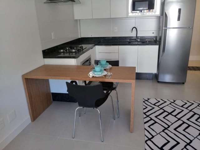 Apartamento com 1 quarto à venda na Rua Maria Eduarda, 144, Pantanal, Florianópolis, 28 m2 por R$ 590.000