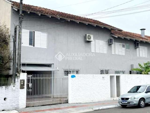 Casa com 5 quartos à venda na Rua 3144, 347, Centro, Balneário Camboriú, 549 m2 por R$ 4.990.000