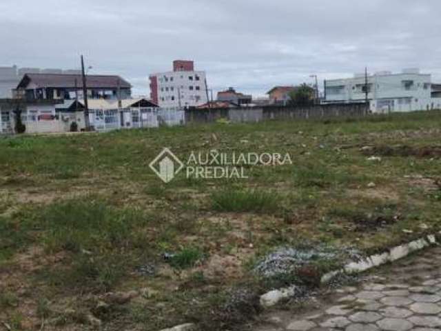 Terreno à venda na Rua 426, 1200, Morretes, Itapema, 567 m2 por R$ 1.500.000