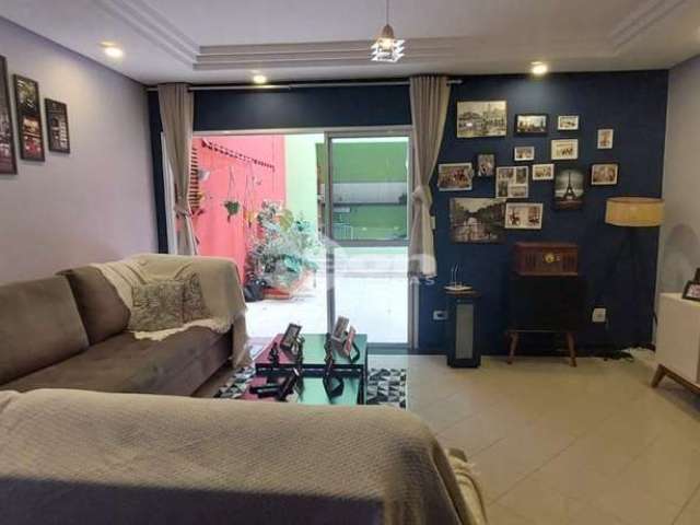 Casa em condomínio fechado com 3 quartos à venda na Rua Helena Aparecida Secol, 93, Nova Petrópolis, São Bernardo do Campo, 206 m2 por R$ 850.000