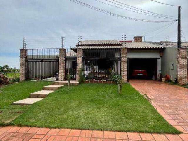 Casa com 3 dormitórios à venda, 140 m² por R$ 650.000,00 - Pioneiros Catarinenses - Cascavel/PR