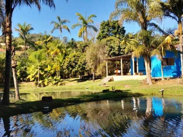 Chácara para Venda em Piedade, Bairro Oliveiras, 3 dormitórios, 2 suítes, 2 banheiros, 5 vagas