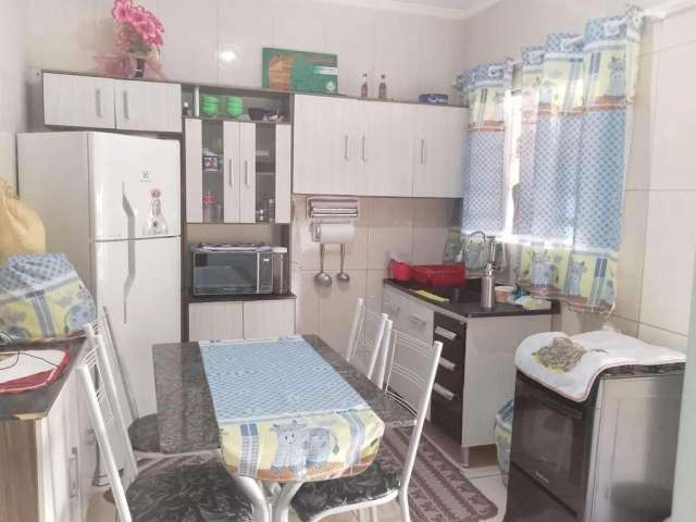 Casa para Venda em Itapetininga, Vila Mazzei, 2 dormitórios, 1 banheiro, 2 vagas