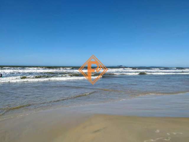 Casa para Venda em Cabo Frio, Vista Alegre - Unamar / Cabo Frio, 2 dormitórios, 1 banheiro, 1 vaga