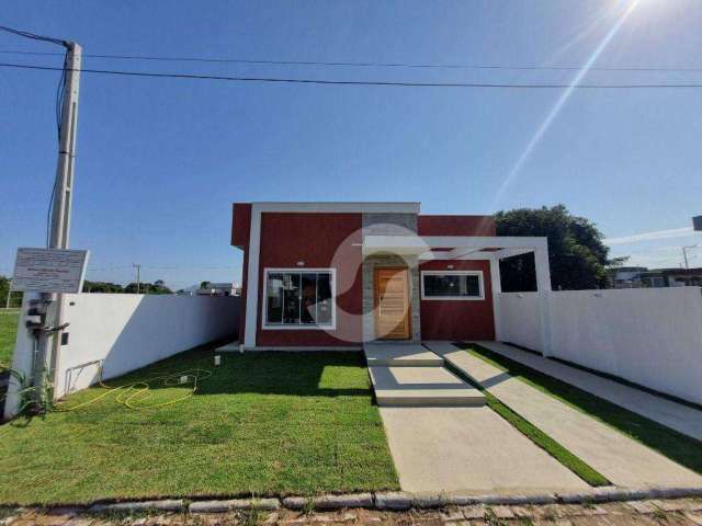 Casa com 3 dormitórios à venda, 95 m² por R$ 450.000,00 - Ubatiba - Maricá/RJ