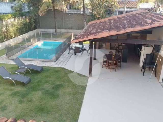 Casa com 5 quartos e 4 suítes à venda, 219 m² em condomínio fechado - Badu - Niterói/RJ