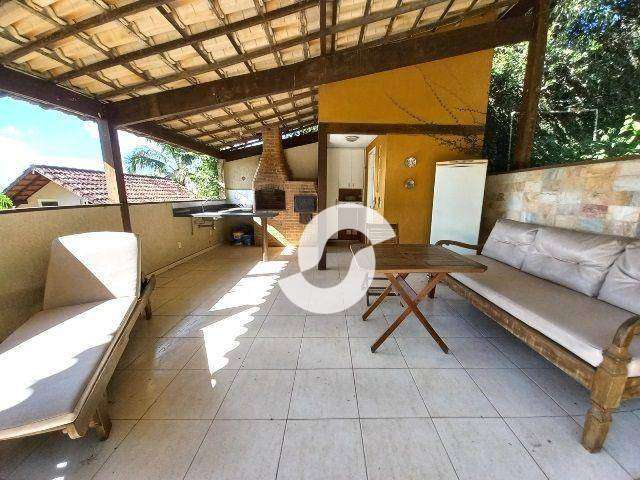 Casa com 3 dormitórios à venda, 220 m² por R$ 850.000,00 - Pendotiba - Niterói/RJ