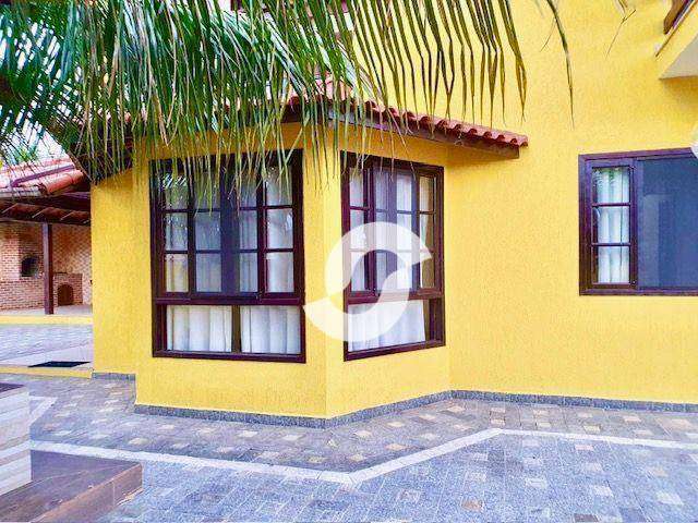 Casa com 3 dormitórios à venda, 196 m² por R$ 807.000,00 - Itapeba - Maricá/RJ