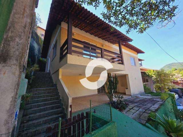 Casa com 3 dormitórios à venda, 262 m² por R$ 750.000,00 - Pendotiba - Niterói/RJ