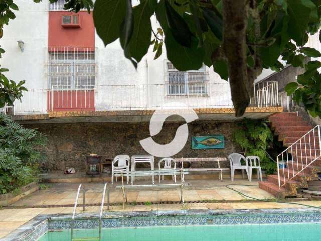 Ótima casa com 5 dormitórios à venda, 266 m² por R$ 800.000 - Ingá - Niterói/RJ