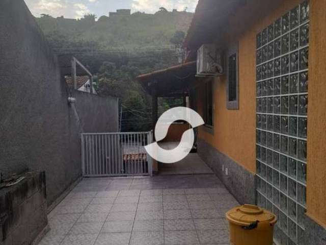 Casa à venda, 360 m² por R$ 400.000,00 - Engenho Pequeno - São Gonçalo/RJ