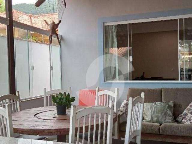 Casa com 3 dormitórios à venda, 150 m² por R$ 690.000,00 - Piratininga - Niterói/RJ