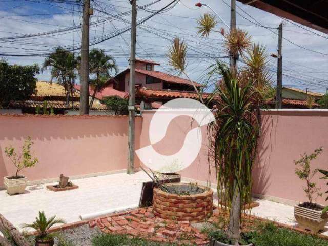 Casa com 3 dormitórios à venda, 180 m² por R$ 650.000,00 - Barroco (Itaipuaçu) - Maricá/RJ