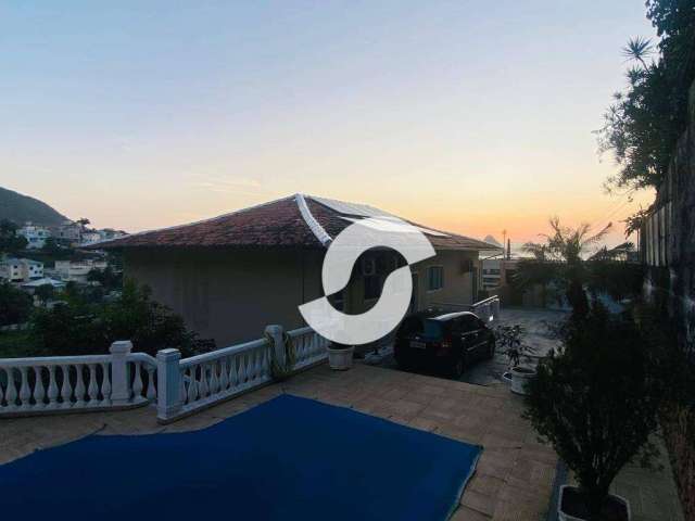 Casa com 4 quartos à venda, 342 m² por R$ 2.500.000 - Charitas - Niterói/RJ