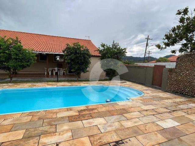 Casa com 3 dormitórios à venda, 490 m² por R$ 550.000,00 - Cordeirinho - Maricá/RJ