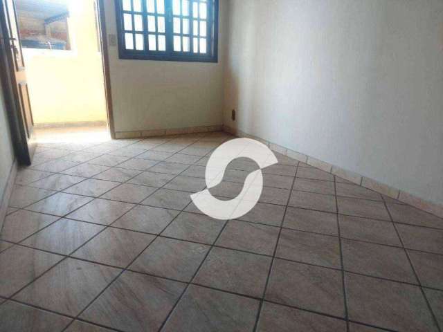 Apartamento com 1 dormitório à venda, 62 m² por R$ 120.000,00 - Neves - São Gonçalo/RJ