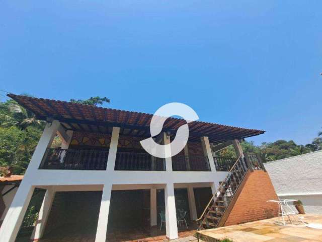 Casa com 5 dormitórios à venda, 227 m² por R$ 790.000,00 - Pendotiba - Niterói/RJ