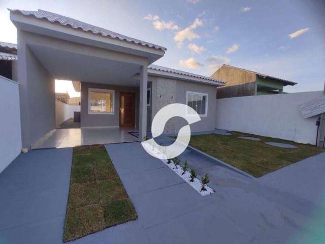 Casa com 2 dormitórios à venda, 80 m² por R$ 450.000,00 - Ubatiba - Maricá/RJ